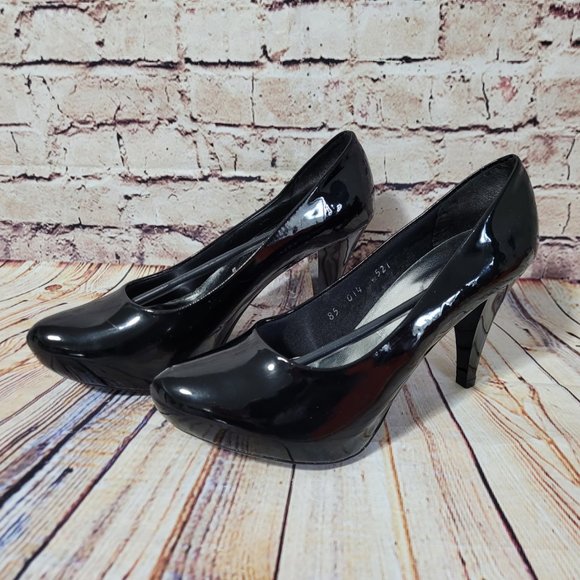 Gabriella Rocha Shoes - Gabriella Rocha Quilla Patent Platform Pumps